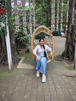 Dr. Khushi Maheshwari